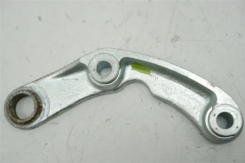 MV AGUSTA 910 BRUTALE F4 HALTERUNG LICHTMASCHINE HALTER PLATTE