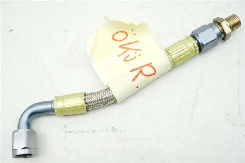 MV AGUSTA 910 BRUTALE F4 ÖLLEITUNG RECHTS OIL PIPE ÖLSCHLAUCH