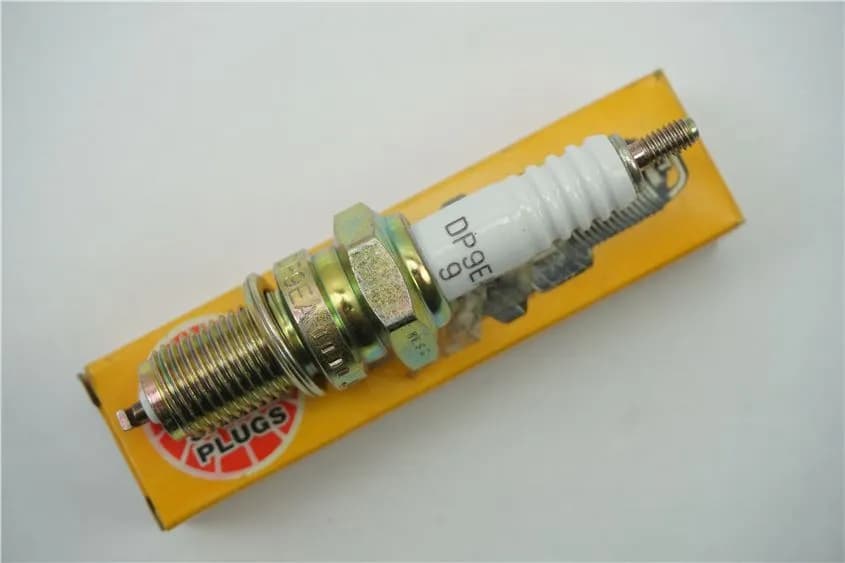 ZÜNDKERZE NGK - DP9EA-9