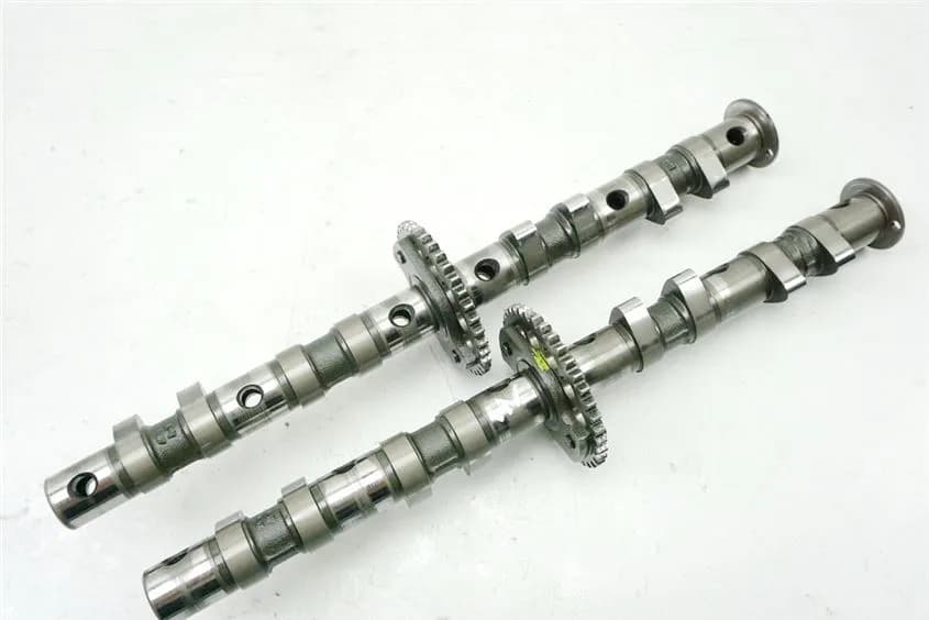 YAMAHA FZS 600 RJ02 FAZER NOCKENWELLE EINLASS & AUSLASS - PAAR