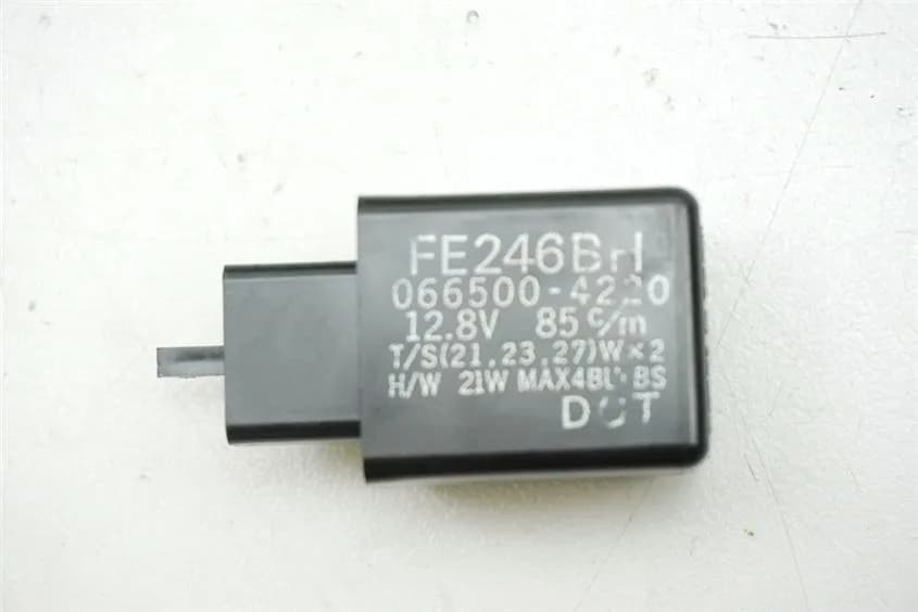YAMAHA FZS 600 RJ02 FAZER BLINKRELAIS BLINKGEBER BLINKERRELAIS