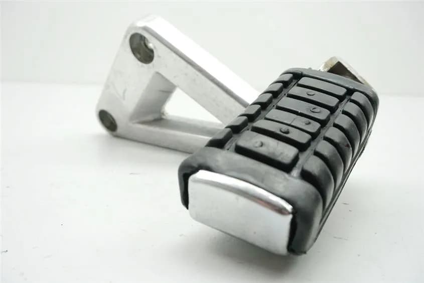 HONDA VT 700 C RC19 SHADOW FUßRASTENANLAGE SOZIUS LINKS HALTER FUßRASTE