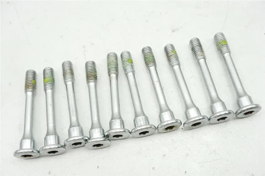 HONDA VT 700 C RC19 SHADOW SCHRAUBEN BREMSSCHEIBEN SCREWS