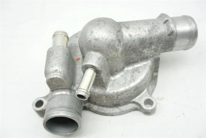 SUZUKI VLR 1800 T WVCT C 1800 R DECKEL WASSERPUMPE COVER MOTORDECKEL