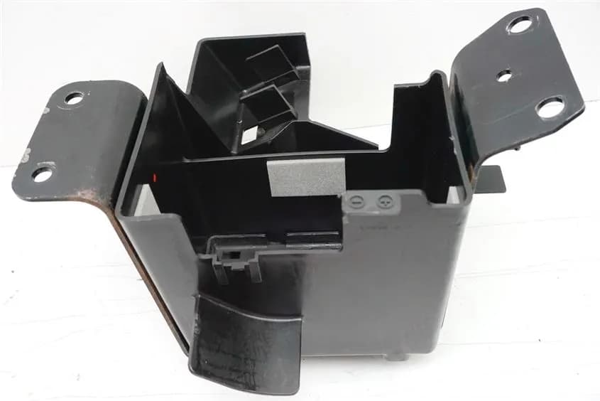 SUZUKI VLR 1800 T WVCT C 1800 R BATTERIEKASTEN BATTERIEFACH HALTER