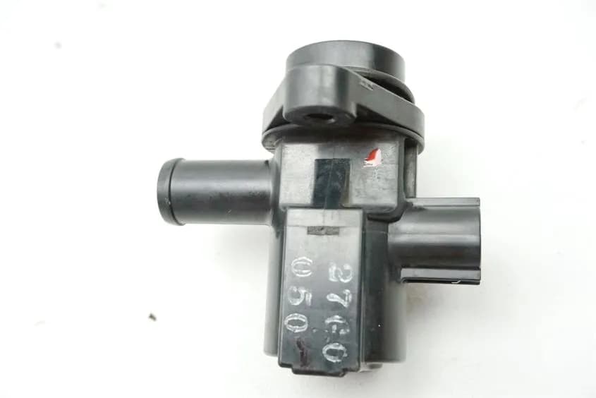 SUZUKI VLR 1800 T WVCT C 1800 R SEKUNDÄRLUFTVENTIL VENTIL