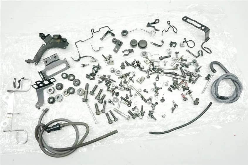 KAWASAKI VN 900 C 11A CUSTOM SCHRAUBEN & KLEINTEILE