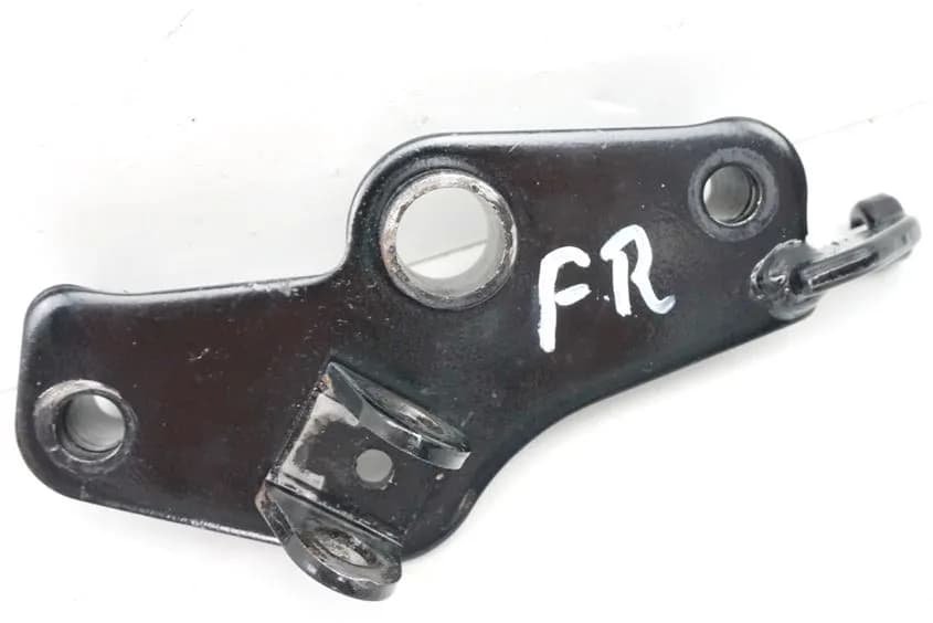 KAWASAKI EN 500 EN 500 B FUßRASTENTRÄGER FAHRER RECHTS HALTER FUßRASTE