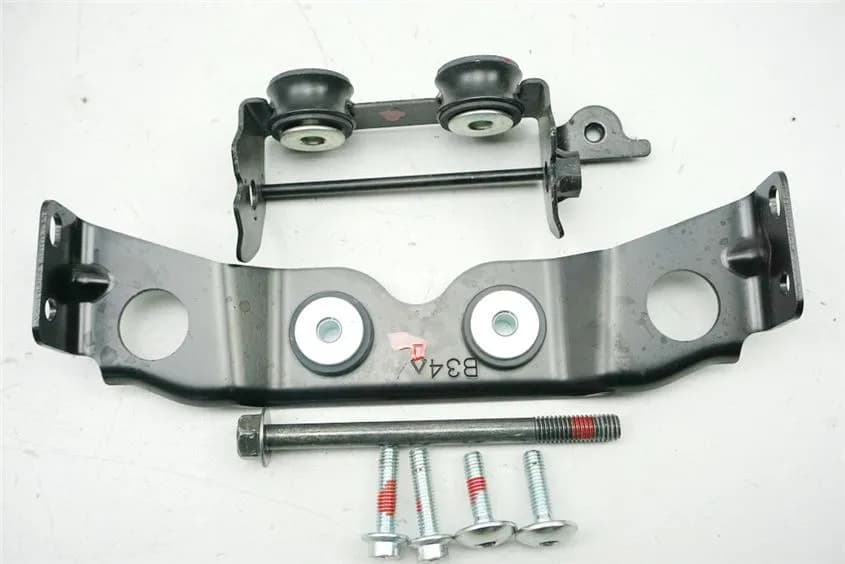 YAMAHA MT 07 TRACER 700 RM14 HALTERUNG TANK TANKHALTER