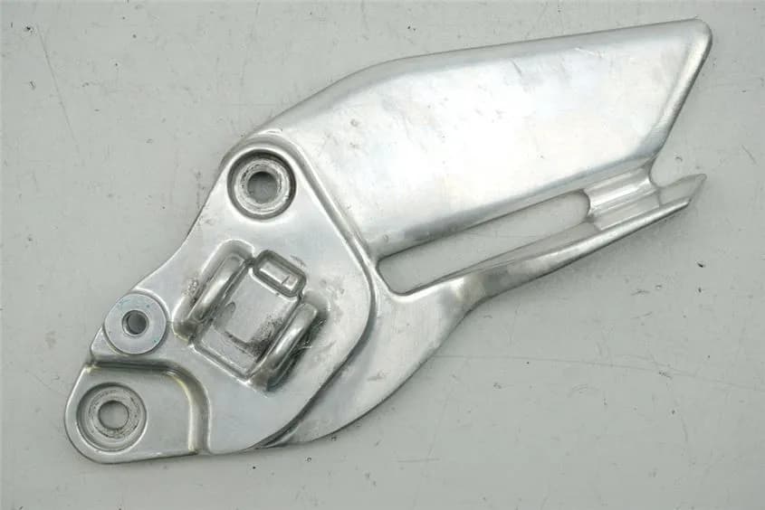 YAMAHA XJ 900 4KM DIVERSION FUßRASTENTRÄGER FAHRER LINKS HALTER FUßRASTE