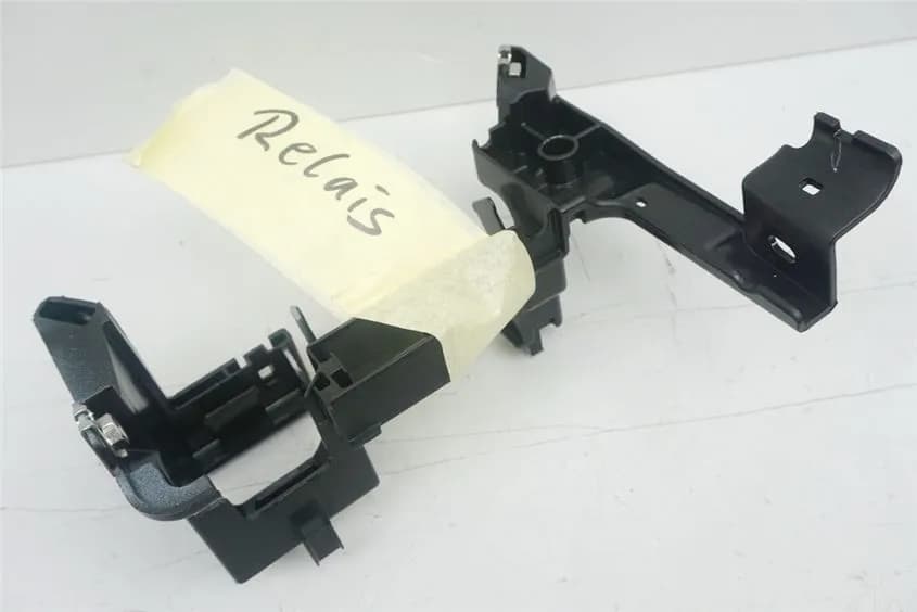 KTM 390 DUKE ABS AB 2017 HALTERUNG RELAIS TRÄGER GEHÄUSE