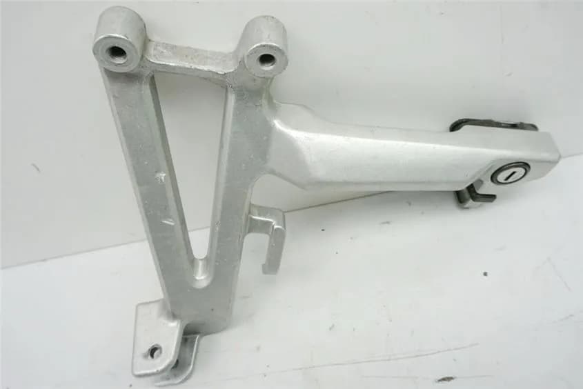 HONDA CBR 600 PC31 FUßRASTENTRÄGER SOZIUS LINKS HALTER FUßRASTE