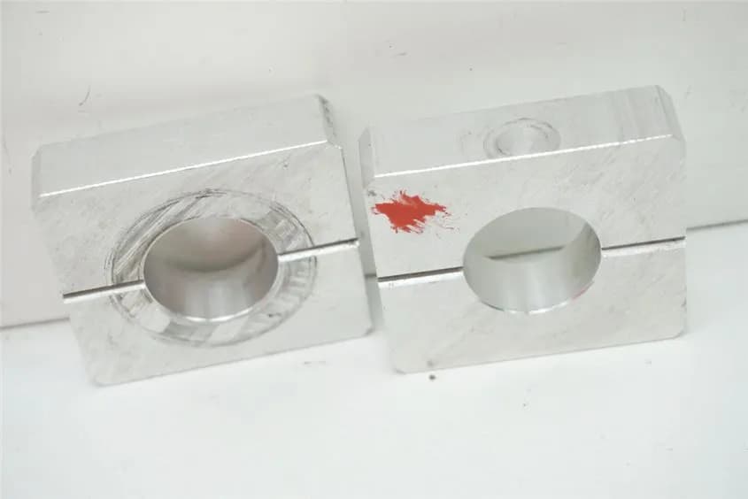 KAWASAKI Z 900 ZR900D D1 KETTENSPANNER SCHWINGE