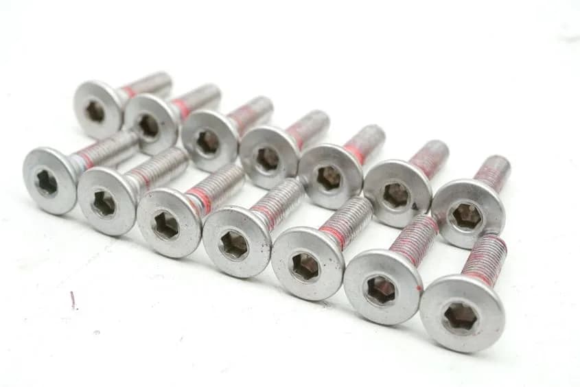 KAWASAKI Z 900 ZR900D D1 SCHRAUBEN BREMSSCHEIBEN VORN & HINTEN