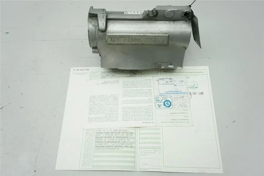 TRIUMPH SPRINT ST T695 955i RAHMEN & BRIEF RAHMENKOPF PLAKETTE