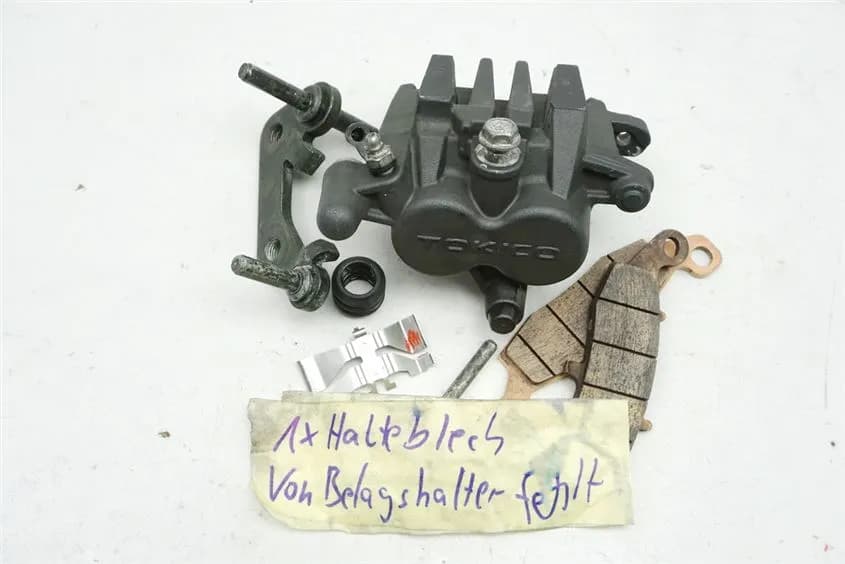 KAWASAKI ER-6 N ABS ER650E BREMSSATTEL LINKS BRAKE CALIPER BREMSKLÖTZE - 8600 KM