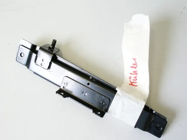 KYMCO GRAND DINK 125 S4 HALTERUNG HALTER KÜHLER