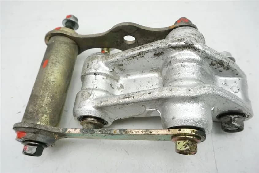 HONDA CBR 1000 SC24 UMLENKUNG FEDERBEIN UMLENKHEBEL