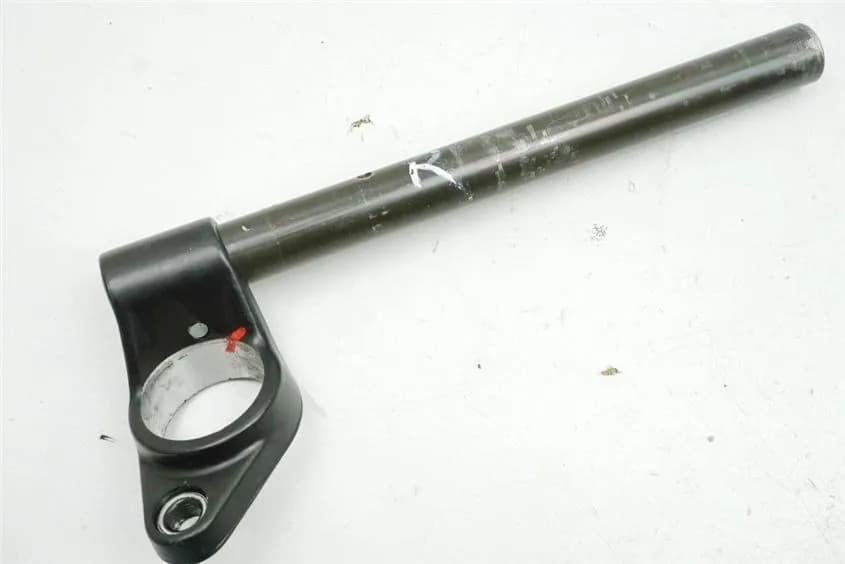 SUZUKI RF 600 GN76B LENKERSTUMMEL RECHTS HANDLEBAR