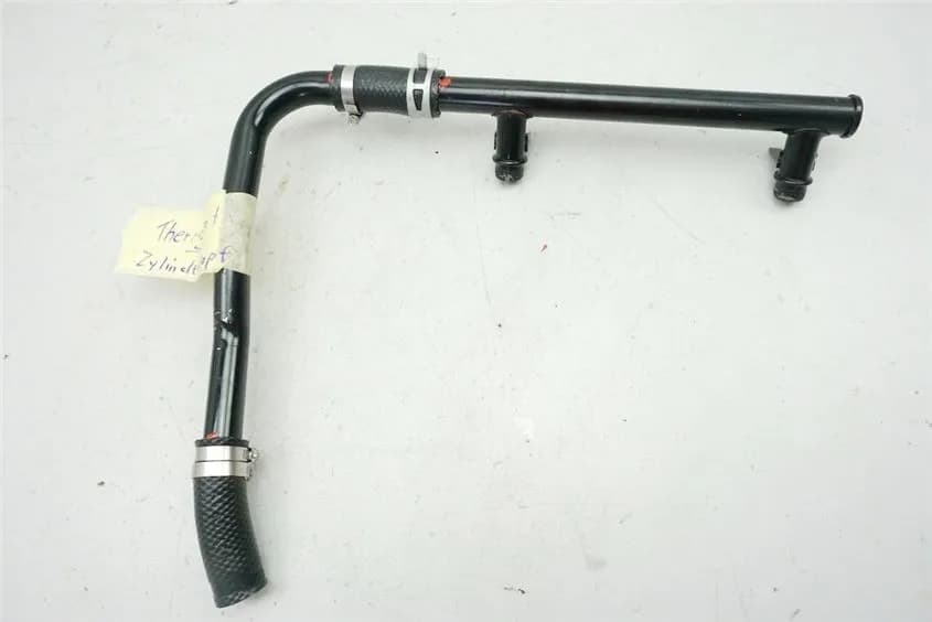 SUZUKI RF 600 GN76B KÜHLERSCHLAUCH ROHR THERMOSTAT ZYLINDERKOPF