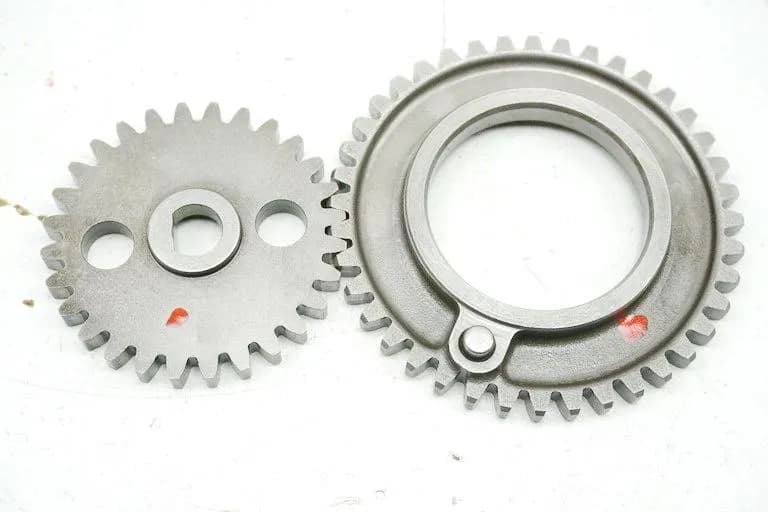 KAWASAKI EN 500 EN 500 A RITZEL ANTRIEB ÖLPUMPE ZAHNRAD