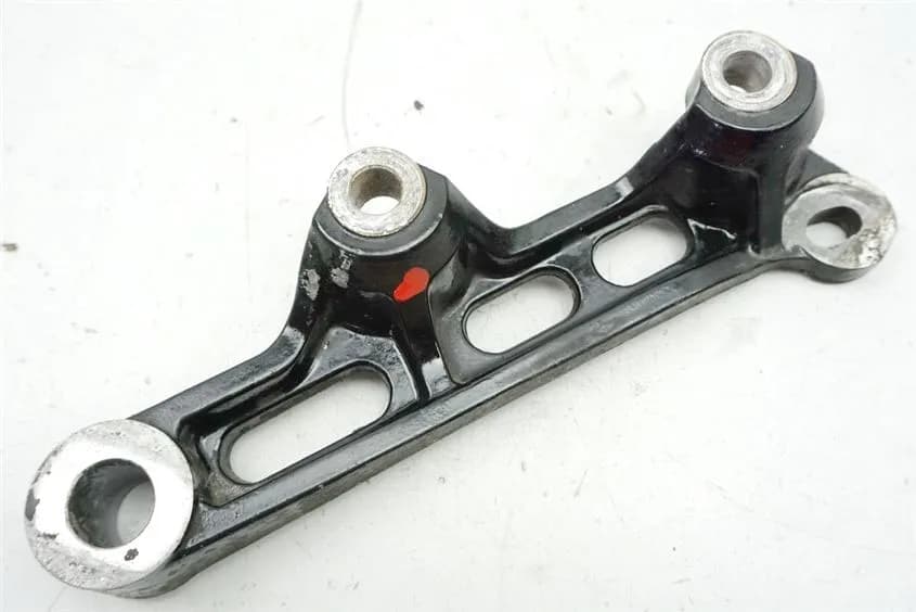 YAMAHA FZ 750 2KK ANKERPLATTE BREMSSATTEL HINTEN HALTER