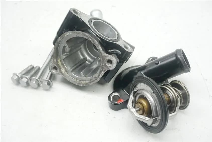 HONDA NC 700 S SA RC61 THERMOSTAT THERMOSTATGEHÄUSE