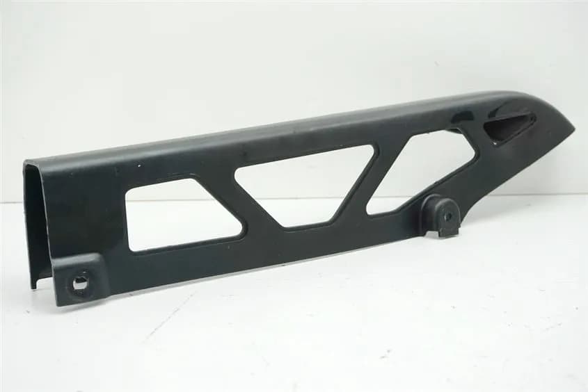 KAWASAKI GPZ 600 R NINJA ZX600A KETTENSCHUTZ SCHWINGE ABDECKUNG COVER