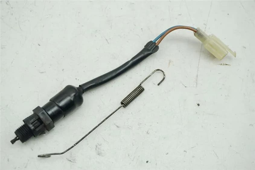 KAWASAKI GPZ 600 R NINJA ZX600A BREMSLICHTSCHALTER HINTEN