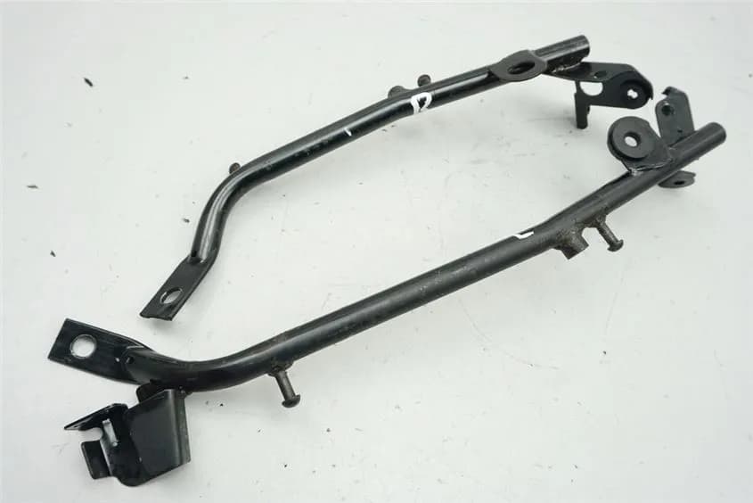 SUZUKI GSX 600 F AJ STREBEN HALTER HECK GRIFFE HALTERUNGEN LINKS & RECHTS