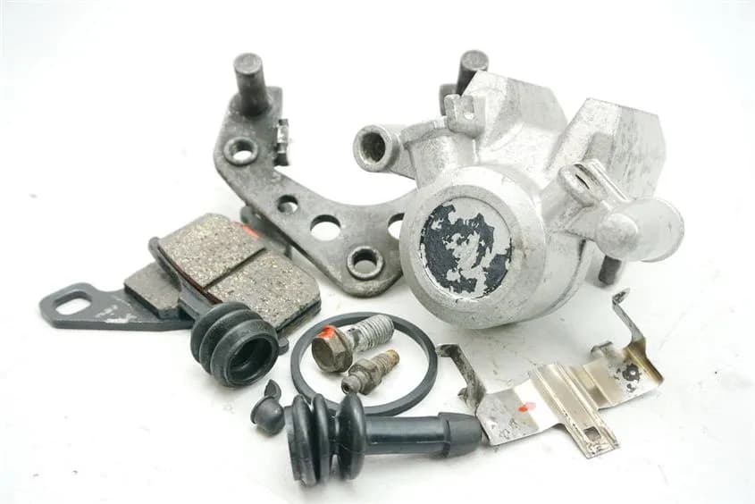 KAWASAKI GPZ 600 R NINJA ZX600A BREMSSATTEL RECHTS BRAKE CALIPER