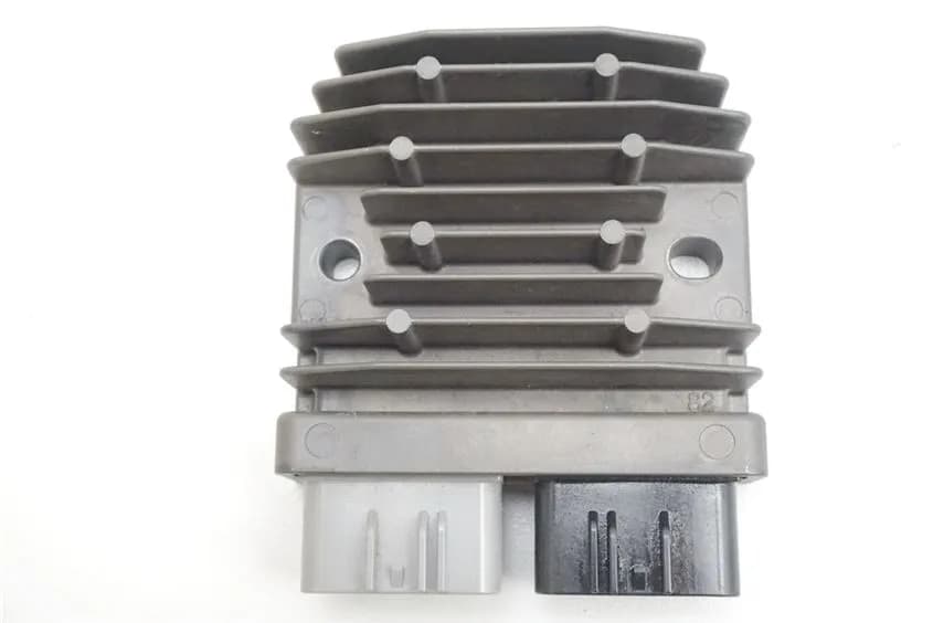 DUCATI SUPERSPORT 939 LADEREGLER REGLER GLEICHRICHTER