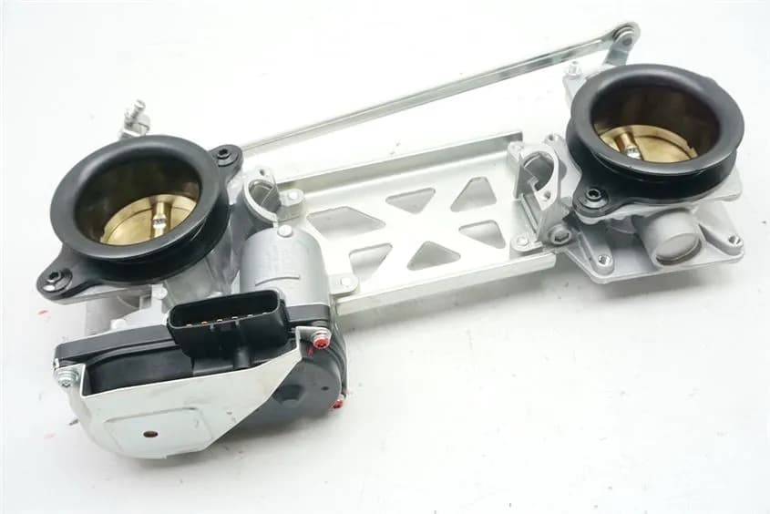 DUCATI SUPERSPORT 939 EINSPRITZANLAGE INJECTION DROSSELKÖRPER - 11610 KM