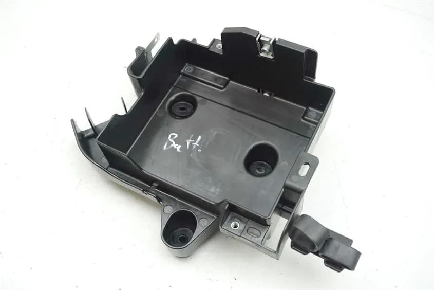 DUCATI SUPERSPORT 939 BATTERIEKASTEN BATTERIEFACH HALTER BATTERIE