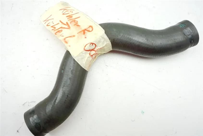 BMW K 1200 RS K12 KÜHLERSCHLAUCH KÜHLER OBEN LINKS -> KÜHLER RECHTS