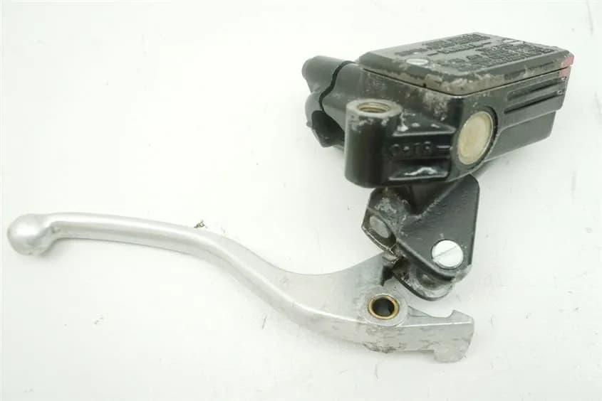 HONDA VT 500 C PC08 BREMSZYLINDER VORN BREMSPUMPE HAUPTBREMSZYLINDER