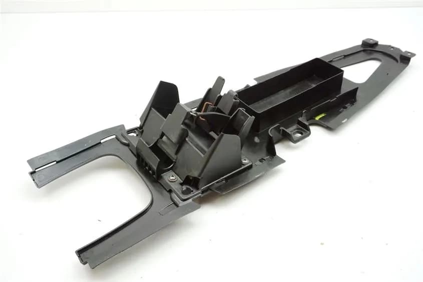 YAMAHA YZF-R 125 RE06 KOTFLÜGEL RADLAUF BATTERIEKASTEN