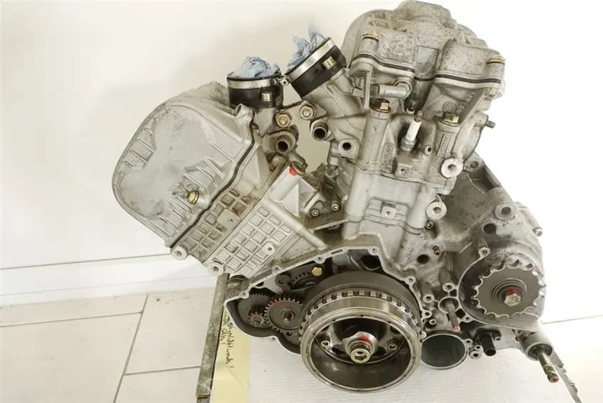 APRILIA ETV 1000 CAPO NORD MOTOR ENGINE KURBELWELLE ZYLINDERKOPF GETRIEBE