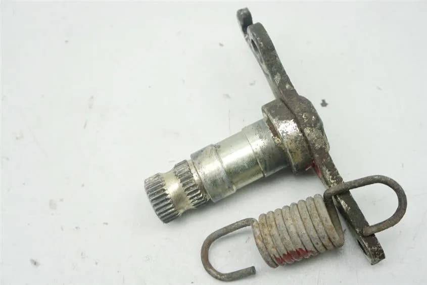 KAWASAKI KLE 500 LE500A HALTER BREMSPEDAL WELLE UMLENKHEBEL