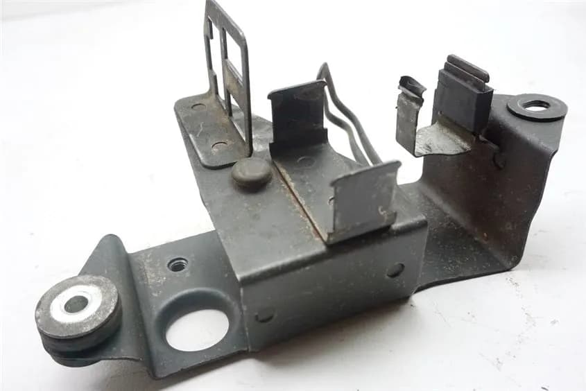 HONDA CX 500 C PC01 HALTERUNG REGLER TRÄGER HALTEPLATTE