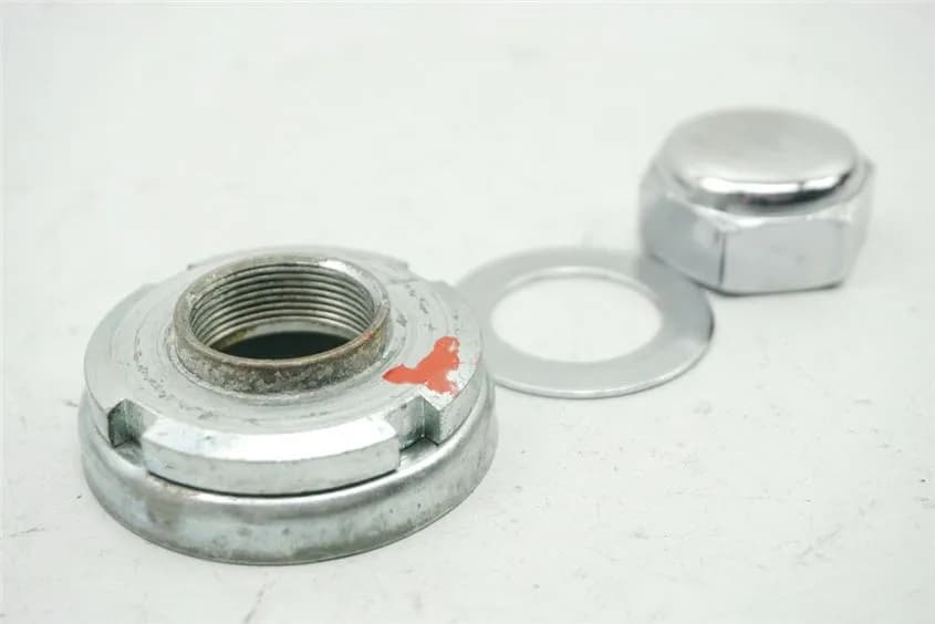 KYMCO HIPSTER 125 R1 MUTTER SICHERUNG LENKKOPF GABELBRÜCKE