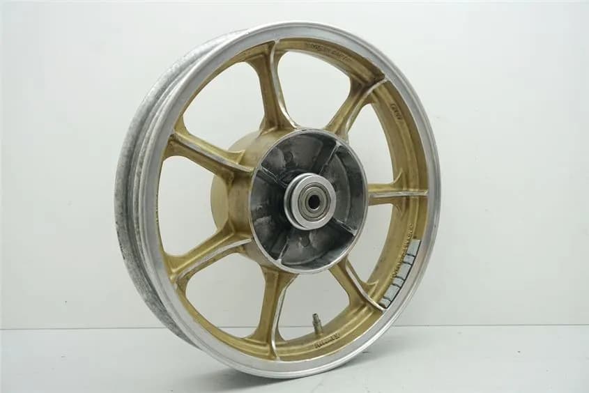 KAWASAKI Z 440 KZ 440 A FELGE HINTEN HINTERRAD WHEEL - R 1037
