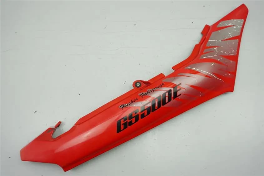 SUZUKI GS 500 E GM51B HECKVERKLEIDUNG RECHTS ABDECKUNG COVER