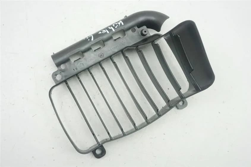 VESPA GTS 250 i.e. VERKLEIDUNG KÜHLER LINKS ABDECKUNG GITTER COVER