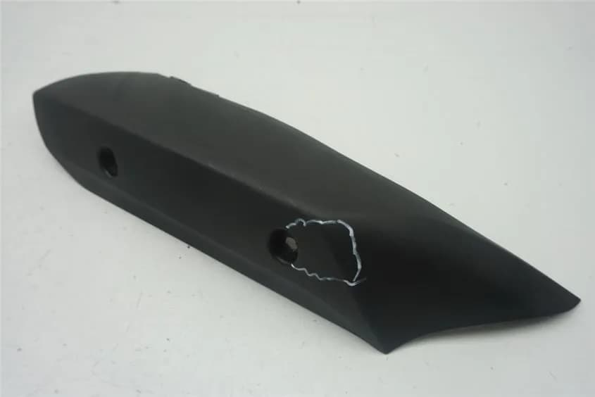 YAMAHA YZF R1 RN22 RN221 ABDECKUNG AUSPUFF RECHTS COVER VERKLEIDUNG DECKEL