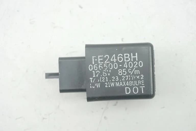 KAWASAKI ER 5 TWISTER ER500A BLINKRELAIS BLINKGEBER BLINKERRELAIS