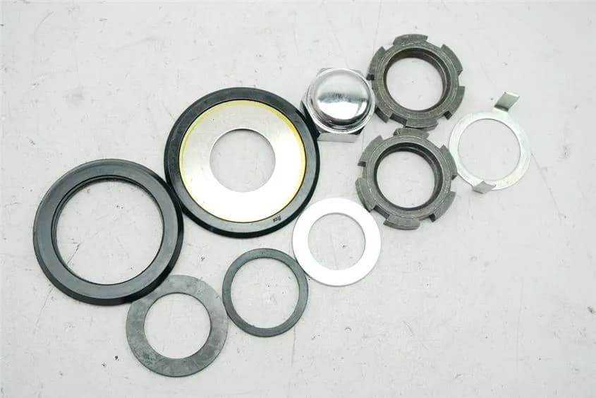 YAMAHA FZ6 S RJ14 S2 MUTTER LENKKOPF SICHERUNG GABELBRÜCKE