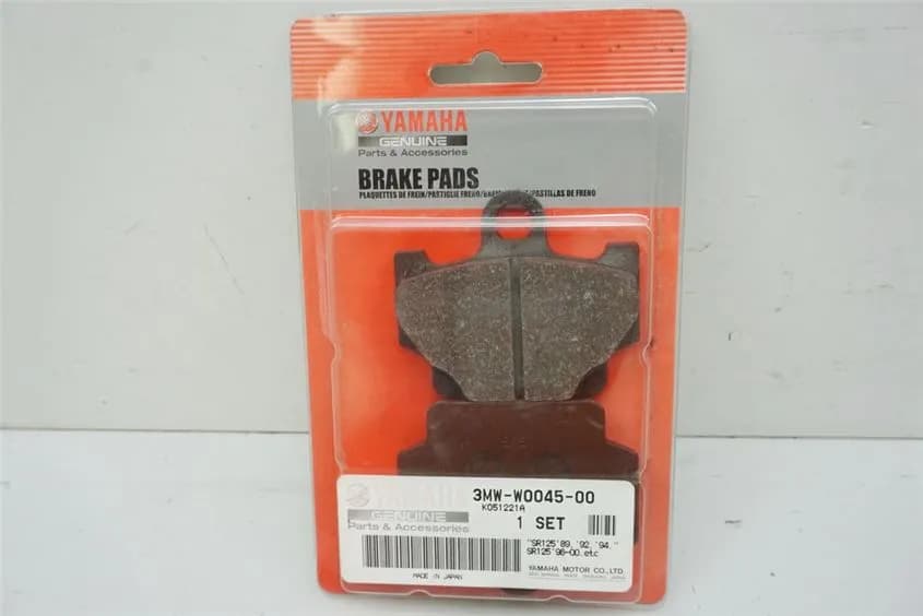 BREMSBELÄGE YAMAHA SR 125 - BREMSKLÖTZE - 3WM-W0045-00