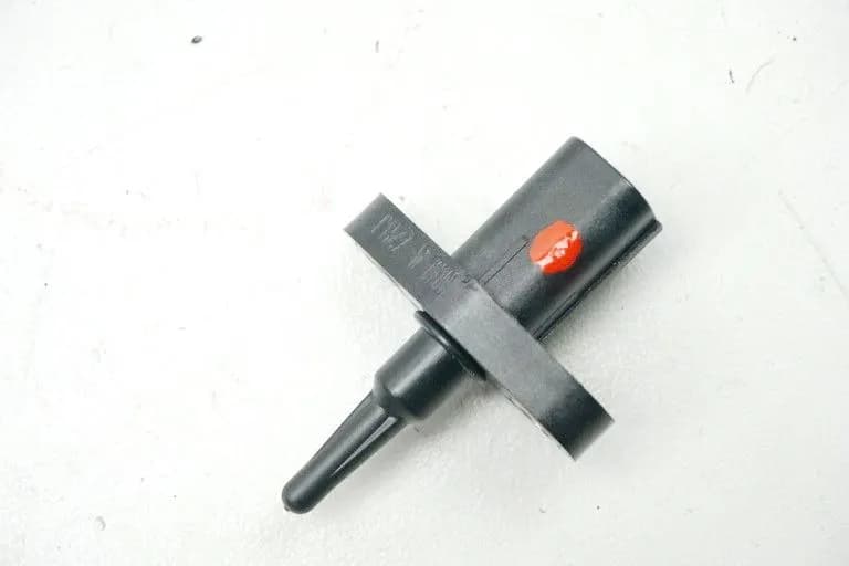 HONDA CBR 1000 RR ABS SC77 TEMPERATURFÜHLER SENSOR AIRBOX