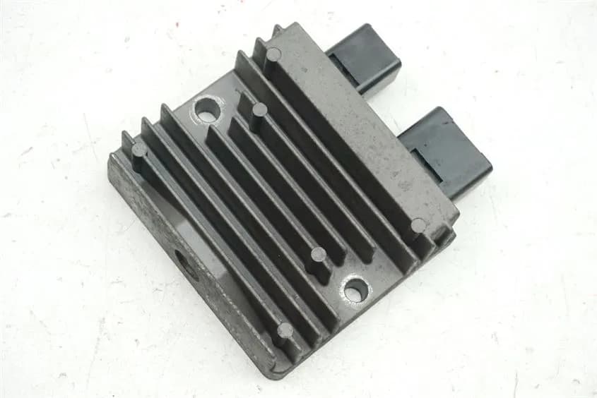 HONDA SH 300 A NF02 LADEREGLER REGLER GLEICHRICHTER